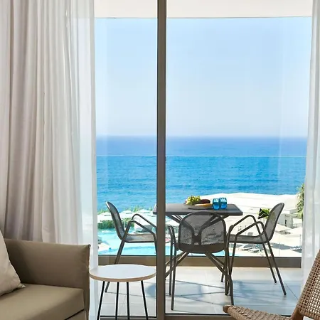 Mare Paphos Курортний комплекс 5*