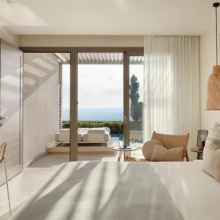 Mare Paphos Курортний комплекс 5*